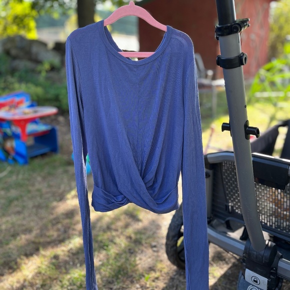 Alo yoga Cover Long Sleeve Top - Picture 1 of 9